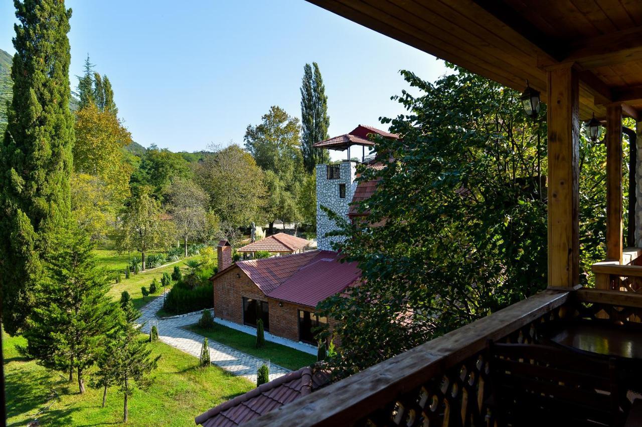 Отель Chateau Gordi Экстерьер фото